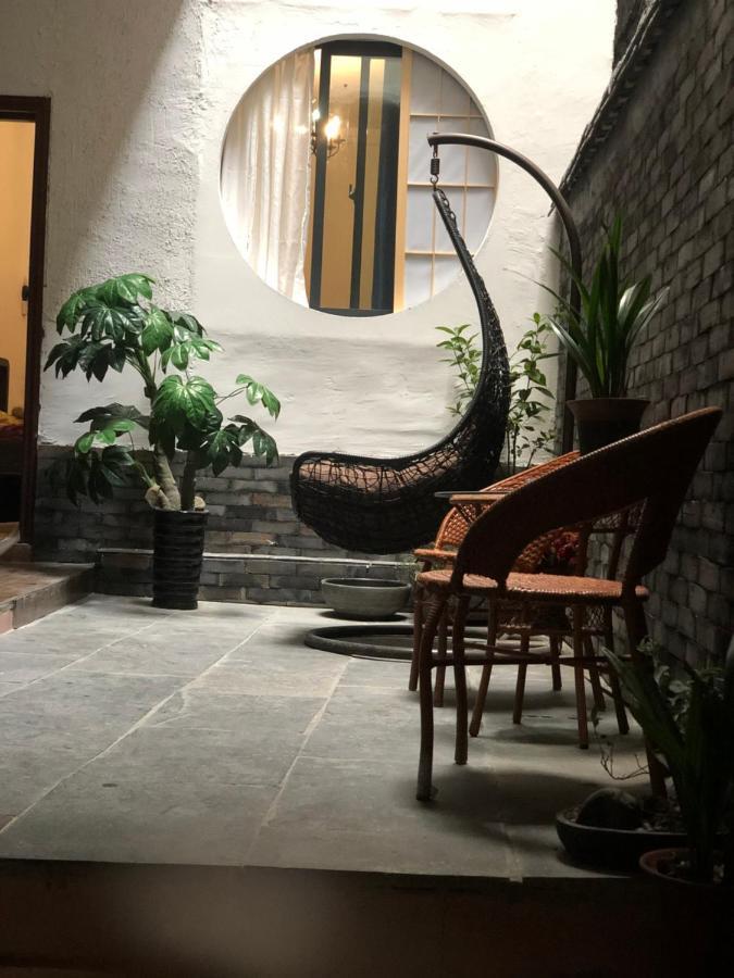 Fenghuang Little Bear Family Guest House Esterno foto